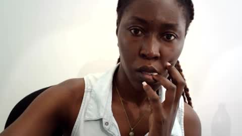 Blackfairy02 online show from October 2025 09:55:01 AM