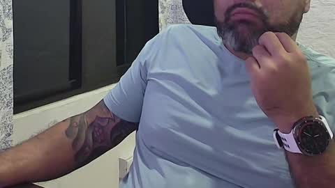 Snapshot of blackfirebird chatting on October 2025 12:08:02 AM blackfirebird online show from October 2025 12:08:02 AM