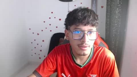 Snapshot of blackfox_desire chatting on May 2026 06:53:01 PM mateo online show from May 2026 06:53:01 PM