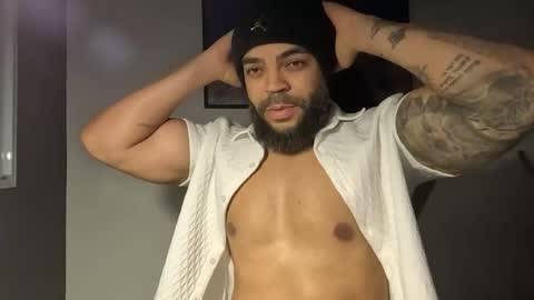 Snapshot of blackmacauly chatting on October 2025 10:45:02 PM Macauly online show from October 2025 10:45:02 PM