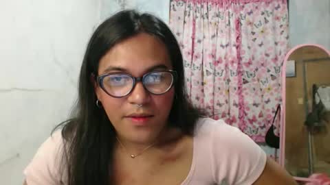 Ellez online show from February 2026 06:12:02 PM