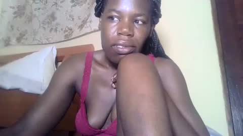 SARAH online show from March 2025 04:43:02 AM