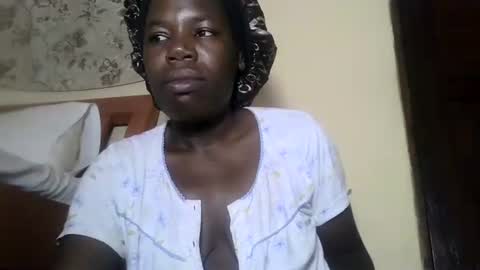 SARAH online show from March 2025 08:42:02 PM