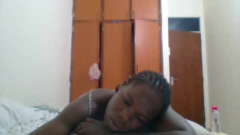 SARAH online show from September 2025 10:33:02 PM