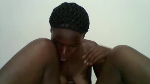 Snapshot of blacksexygal chatting on April 2026 06:00:01 PM SARAH online show from April 2026 06:00:01 PM