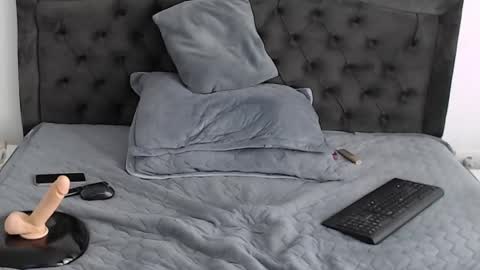 Mira online show from March 2025 01:01:01 PM