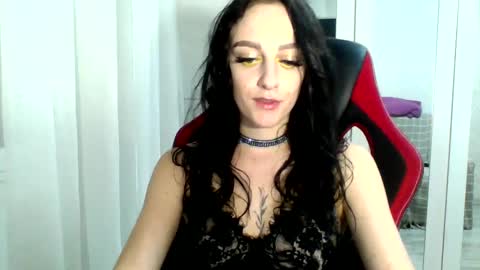 Ivy online show from March 2025 08:49:01 PM