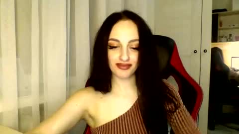 Ivy online show from March 2025 09:38:01 PM