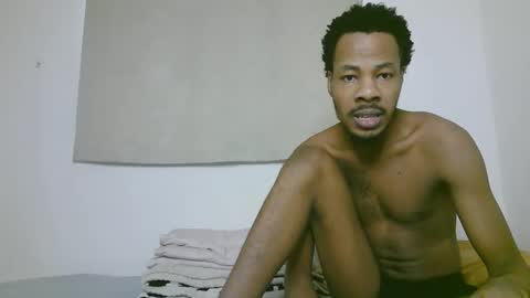 Snapshot of blackzilian_ chatting on September 2025 10:18:02 AM HASSAN online show from September 2025 10:18:02 AM