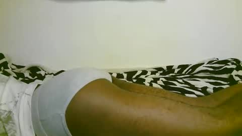 Snapshot of blackzilian_ chatting on October 2025 07:50:01 AM HASSAN online show from October 2025 07:50:01 AM