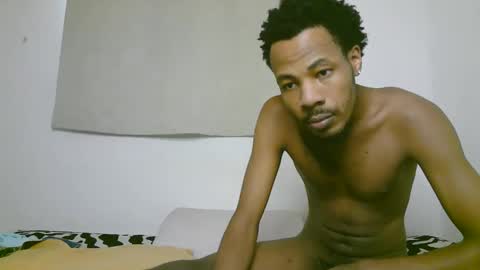 Snapshot of blackzilian_ chatting on October 2025 07:42:02 AM HASSAN online show from October 2025 07:42:02 AM
