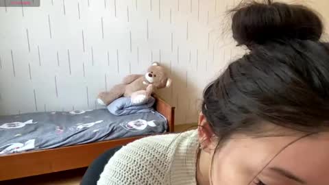 Mila online show from May 2026 11:38:02 AM