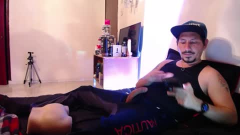 Snapshot of blakedavid69 chatting on October 2025 04:12:01 AM David online show from October 2025 04:12:01 AM