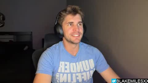 Snapshot of blakemiles2 chatting on May 2026 02:30:01 AM Blake Miles online show from May 2026 02:30:01 AM