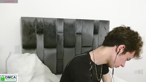 blakeshatter online show from December 2025 04:09:01 AM