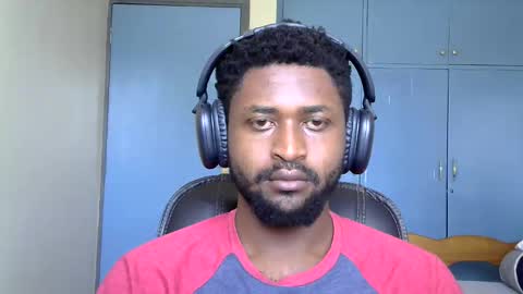 blakmoufaka online show from December 2025 06:07:01 AM