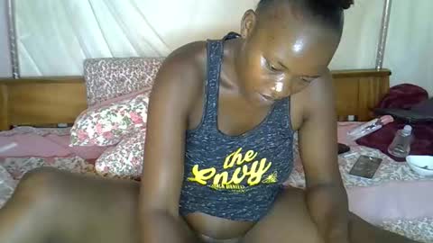 Snapshot of blaqgirl_ chatting on April 2026 12:49:02 AM blaqgirl_ online show from April 2026 12:49:02 AM