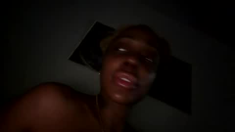 Snapshot of blaxkbarbie chatting on April 2026 07:02:01 AM blaxkbarbie online show from April 2026 07:02:01 AM