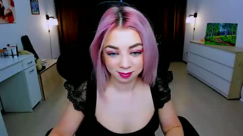 Nicole online show from December 2024 04:13:01 AM