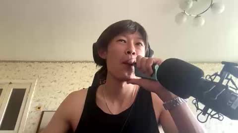 Snapshot of blondcinderella chatting on June 2026 09:20:01 AM blondcinderella online show from June 2026 09:20:01 AM