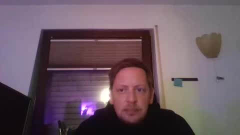 blonde32m online show from September 2025 06:40:02 PM