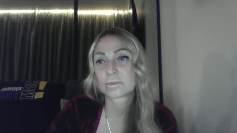 Iren online show from October 2025 08:27:02 PM