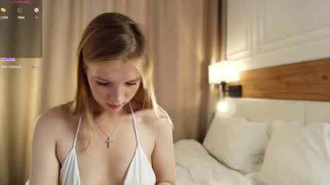Snapshot of blondoll chatting on July 2026 01:02:02 AM blondoll online show from July 2026 01:02:02 AM