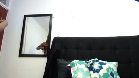 Snapshot of bloom_bbc chatting on January 2026 08:01:01 PM bloom_bbc online show from January 2026 08:01:01 PM