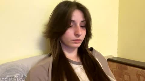 bloomsakuraa online show from April 2026 04:37:02 PM