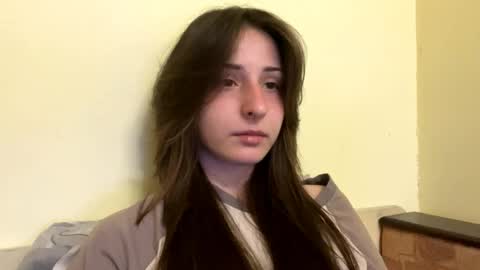 bloomsakuraa online show from April 2026 04:51:01 PM