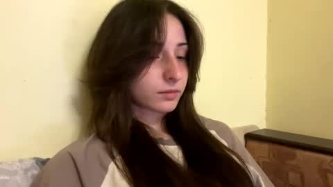 bloomsakuraa online show from April 2026 05:18:01 PM