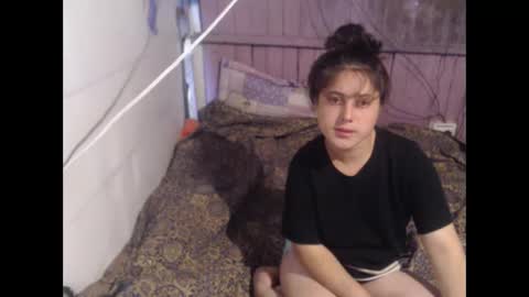 Snapshot of bloondeekinky chatting on March 2026 09:10:01 PM violeta online show from March 2026 09:10:01 PM