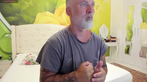 Nico online show from May 2026 02:14:01 PM