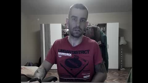 Runaway online show from December 2024 07:47:01 PM