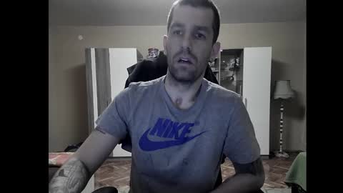 Runaway online show from January 2025 07:53:01 PM