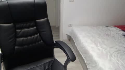 Juliet online show from January 2026 05:26:01 PM