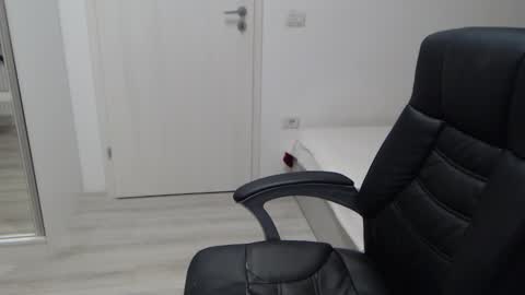 Juliet online show from March 2026 04:30:02 PM