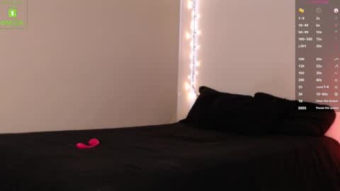 Blue online show from September 2025 12:38:02 PM