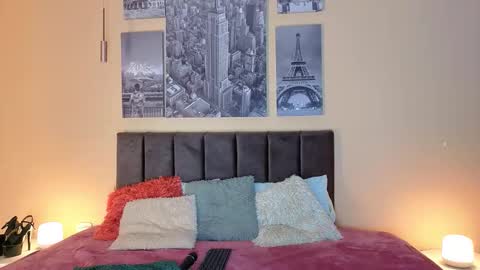 blue_sixx online show from November 2025 10:12:01 PM