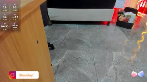 blue_tay1 online show from October 2025 11:55:02 AM