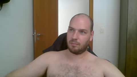 Snapshot of bluec2c chatting on December 2024 05:31:02 PM Blue online show from December 2024 05:31:02 PM