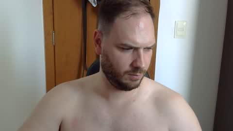 Snapshot of bluec2c chatting on October 2025 05:47:02 PM Blue online show from October 2025 05:47:02 PM