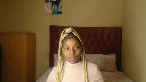 Snapshot of bluedi622952 chatting on August 2026 06:23:01 AM Tee online show from August 2026 06:23:01 AM