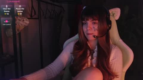 Blue online show from December 2024 05:48:01 AM