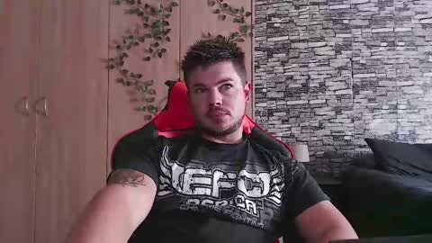 blueeyeboy0 online show from September 2025 11:21:02 AM