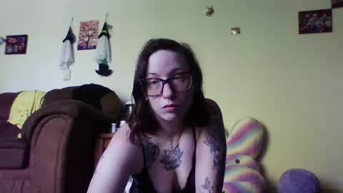 Snapshot of blueeyedbeauty1995 chatting on June 2026 08:33:02 PM Blueeyedbeauty online show from June 2026 08:33:02 PM