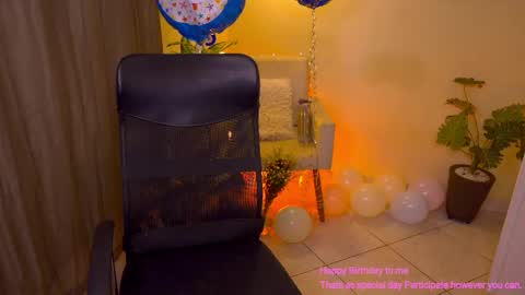 FLORAA online show from April 2026 11:04:02 AM