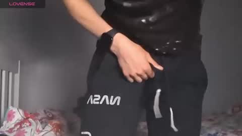 bluegaze6227724 online show from December 2025 10:31:01 AM