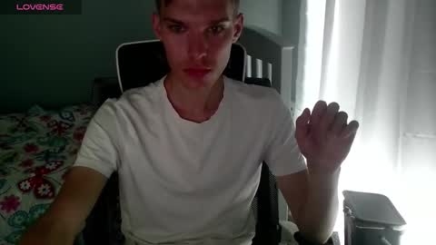 bluegaze6227724 online show from December 2025 01:14:01 AM