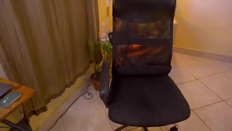 FLORAA online show from February 2026 10:25:02 AM